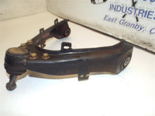Load image into Gallery viewer, FRONT UPPER CONTROL ARM Isuzu Colorado Canyon 2004 04 05 06 07 08 - 12 Right - MRK186165