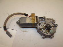 Load image into Gallery viewer, POWER WINDOW MOTOR Ford F150 F250 1999 99 2000 00 01 02 03 04 Right - MRK187274