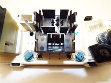 Load image into Gallery viewer, TEMPERATURE CONTROLS Mazda Tribute 2005 05 2006 06 - MRK187799