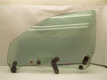 Load image into Gallery viewer, Front Door Glass Subaru Impreza 2004 - MRK187928