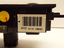 Load image into Gallery viewer, Temp Climate AC Heater Control Hyundai Elantra 2004 04 2005 05 2006 06 - MRK188893