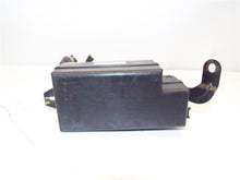 Load image into Gallery viewer, FUSE BOX Subaru Legacy 2003 03 2004 04 2005 05 - MRK188972