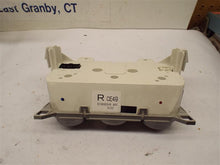 Load image into Gallery viewer, REAR TEMPERATURE CONTROLS Mazda 5 2008 08 2009 09 2010 10 - MRK189648