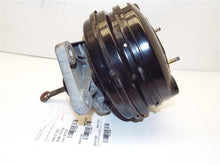 Load image into Gallery viewer, Power Brake Booster Jeep Liberty 2004 - MRK189667