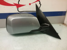 Load image into Gallery viewer, SIDE VIEW DOOR MIRROR BMW X3 2004 04 2005 05 2006 06 Right - CTL190940