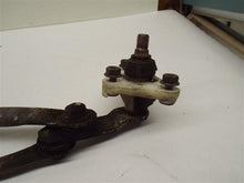 Load image into Gallery viewer, WIPER TRANSMISSION Infiniti QX4 Pathfinder 96 97 - 04 - MRK191030