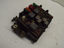 Load image into Gallery viewer, Fuse Box SIERRA 1500 PICKUP 2001 - MRK192441