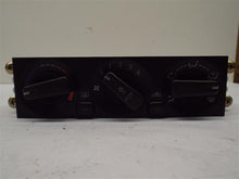 Load image into Gallery viewer, Temperature Controls Mitsubishi Eclipse 2003 - MRK192804