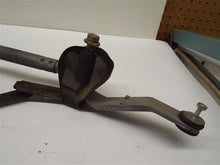 Load image into Gallery viewer, WINDSHIELD WIPER TRANSMISSION 300 Charger 2011-2020 - MRK194005