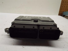 Load image into Gallery viewer, ECU ECM COMPUTER Volvo C30 V40 V70 2006 06 2007 07 08 - MRK194062