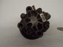 Load image into Gallery viewer, Power Steering Pump Dodge 300C 2006 - MRK194316