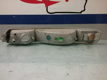 Load image into Gallery viewer, PARKLAMP Sierra Yukon Deanli 1500 2001 01 2002 02 03 04 05 06 07 Right - CTL195645