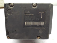 Load image into Gallery viewer, ABS PUMP Tundra 2001 01 2002 02 2003 03 - MRK195879