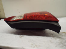 Load image into Gallery viewer, CENTER TRUNK TAIL LIGHT Kia Spectra 2004 04 2005 05 2006 06 Right - MRK195914