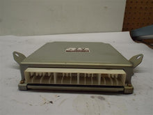 Load image into Gallery viewer, ECU ECM COMPUTER Subaru Forester 2004 04 Non Turbo - MRK197060