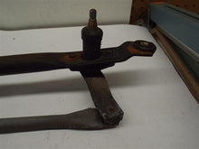 Load image into Gallery viewer, WIPER TRANSMISSION Express Savana 1500 2500 3500 1996 96 97 98 99 - 12 - MRK197067