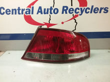 Load image into Gallery viewer, TAIL LIGHT LAMP ASSEMBLY Chrysler Sebring 01 02 03 04 05 06 Right - CTL197355