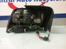 Load image into Gallery viewer, TAIL LIGHT LAMP ASSEMBLY Ford Mustang 99 00 01 02 03 04 Right - CTL198438