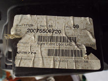 Load image into Gallery viewer, FRONT WINDOW REGULATOR Dodge Nitro 2007 07 2008 08 2009 09 10 11 Right - MRK199131