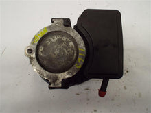 Load image into Gallery viewer, Power Steering Pump Chevrolet Impala 2012 - MRK199643