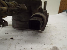 Load image into Gallery viewer, THROTTLE BODY Subaru Legacy 2000 00 2001 01 - MRK200246