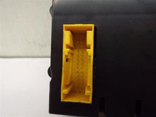 Load image into Gallery viewer, Temperature Controls FIVE HUNDRED 2005 - MRK200868