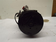 Load image into Gallery viewer, AC Compressor Chrysler Sebring 2001 - MRK200918