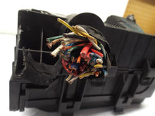 Load image into Gallery viewer, Fuse Box Hyundai Sonata 2006 - MRK202230