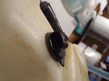 Load image into Gallery viewer, WASHER BOTTLE Intrigue Century Impala Regal 1998 98 1999 99 2000 00 01 - 04 05 - MRK203805