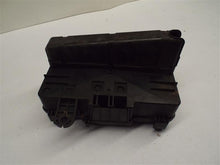 Load image into Gallery viewer, Fuse Box Acura CL 2003 - MRK205763