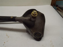 Load image into Gallery viewer, WINDSHIELD WIPER TRANSMISSION Scion XB 04 05 06 - MRK208262
