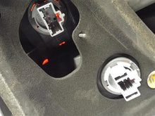Load image into Gallery viewer, OUTER TAIL LIGHT LAMP Honda Civic 2003 03 2004 04 2005 05 Left - MRK209717