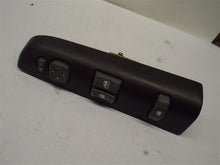 Load image into Gallery viewer, FRONT DOOR WINDOW SWITCH 2500 Pickup 3500 Pickup S10 Blazer 99-05 Left - MRK211086