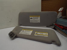 Load image into Gallery viewer, Interior Sun Visors FORD F150 PICKUP 2007 - MRK211382