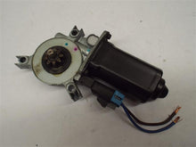 Load image into Gallery viewer, POWER WINDOW MOTOR Malibu Cutlass Montana 1997 97 98 99 00 - 09 Right - MRK211705