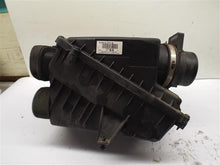 Load image into Gallery viewer, AIR CLEANER BOX Escalade Escalade ESV Escalade EXT Avalanche 1500 03-07 - MRK212253