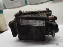 Load image into Gallery viewer, AIR CLEANER BOX Escalade Escalade ESV Escalade EXT Avalanche 1500 03-07 - MRK212253