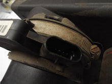 Load image into Gallery viewer, AIR CLEANER BOX Escalade Escalade ESV Escalade EXT Avalanche 1500 03-07 - MRK212253