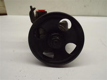 Load image into Gallery viewer, POWER STEERING PUMP Frontier Xterra 99 00 01 02 03 04 - MRK213915
