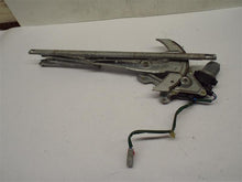Load image into Gallery viewer, FRONT WINDOW REGULATOR Honda CRV 1997 97 1998 98 1999 99 00 01 Right - MRK216085