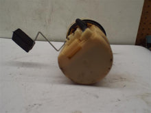 Load image into Gallery viewer, FUEL PUMP Honda Odyssey 2002 02 2003 03 2004 04 - MRK216461