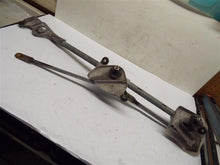 Load image into Gallery viewer, WIPER TRANSMISSION Nissan Versa 2007 07 2008 08 09 - MRK217924