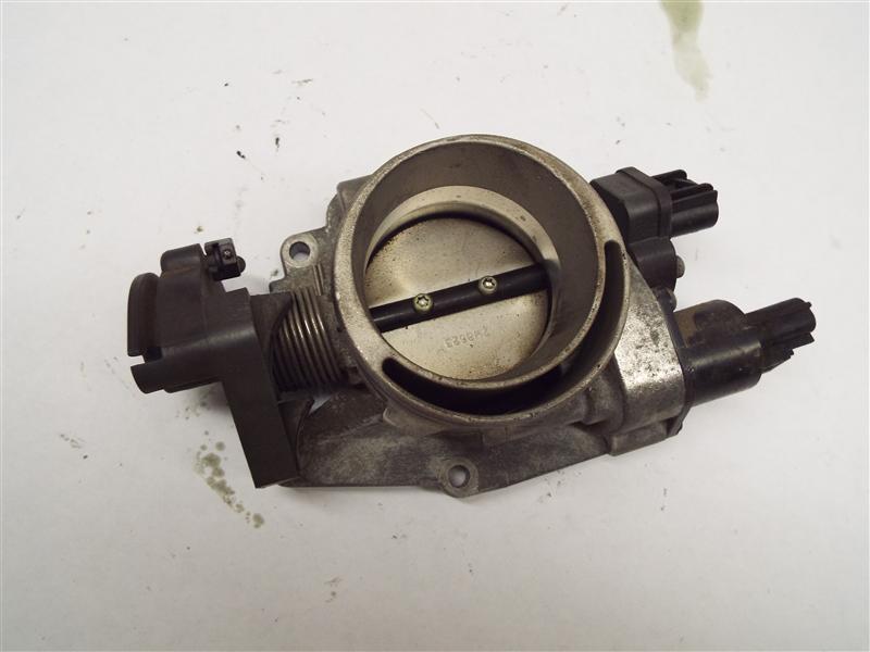 Throttle Body Jeep Liberty 2003 MRK218398 Tom's Foreign Auto Parts