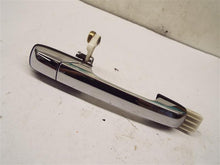 Load image into Gallery viewer, Exterior Door Handle Acura MDX 01 02 03 04 05 06 Right - MRK218421