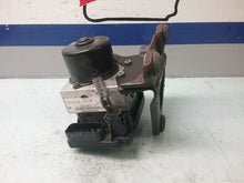 Load image into Gallery viewer, ABS PUMP Tundra 2001 01 2002 02 2003 03 - CTL220711