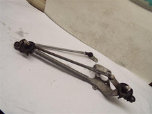 Load image into Gallery viewer, WINDSHIELD WIPER TRANSMISSION Rav4 06 07 08 09 10 11 12 13 14 - MRK222868