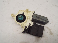 Load image into Gallery viewer, Power Window Motor Volkswagen Passat 2008 - MRK223427
