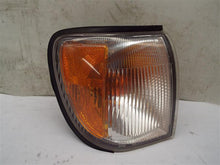 Load image into Gallery viewer, PARKLAMP Nissan pathfinder 1999 99 00 01 02 03 04 Right - MRK224295