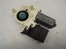 Load image into Gallery viewer, Power Window Motor Volkswagen Passat 2006 - MRK224902