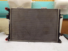 Load image into Gallery viewer, RADIATOR A3 Eos Golf Passat 2006 06 2007 07 2008 08 09 - MRK224906